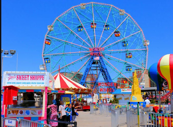 Deno's Wonder Wheel Amusement Park, United States